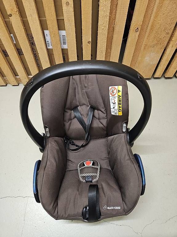 Seggiolini per auto: Babyschale Maxi Cosi – Usato da Rickenbach b. Wil venduto da Musti700007 1