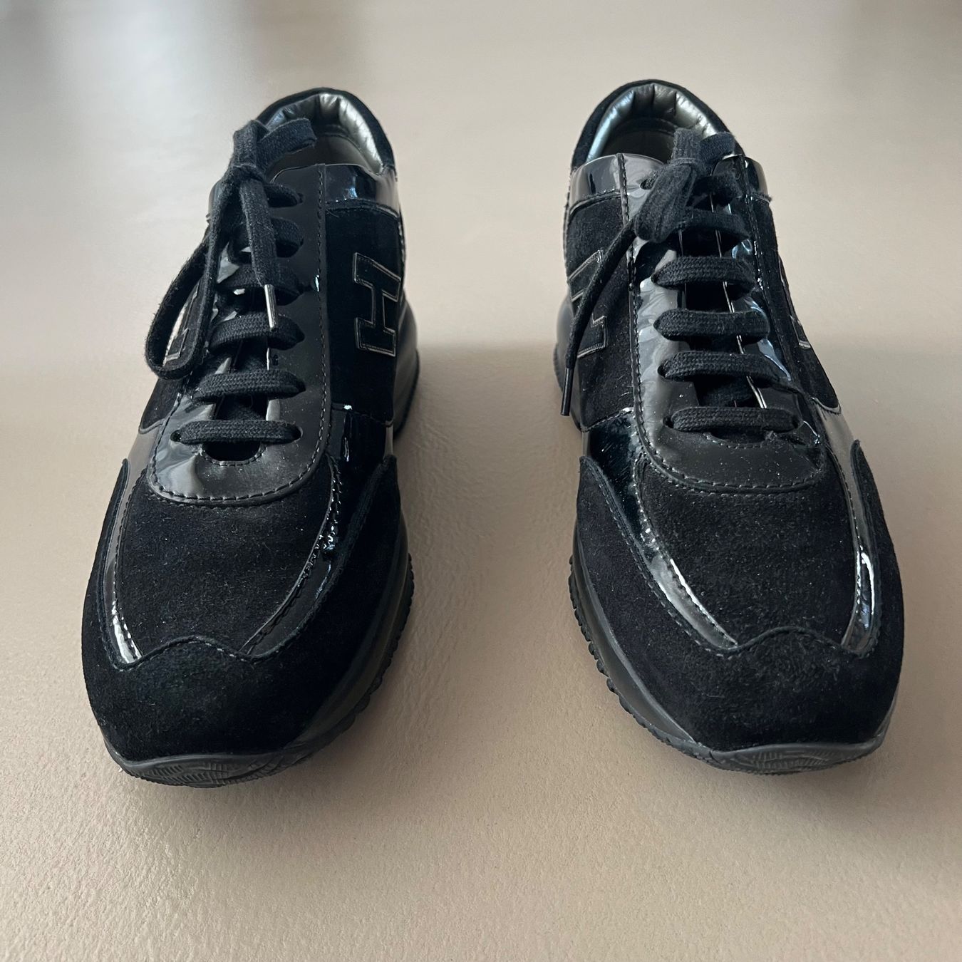 Hogan Scarpe da donna: neuwertiger HOGAN Sneaker Interactive 🖤 – Usato da Zürich venduto da ClosetQueen 3