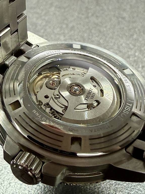 Orologi: Tissot Seastar 1000 Powermatic 80 | Full Set | Grün – Usato da Biberist venduto da Ce_Jo 3