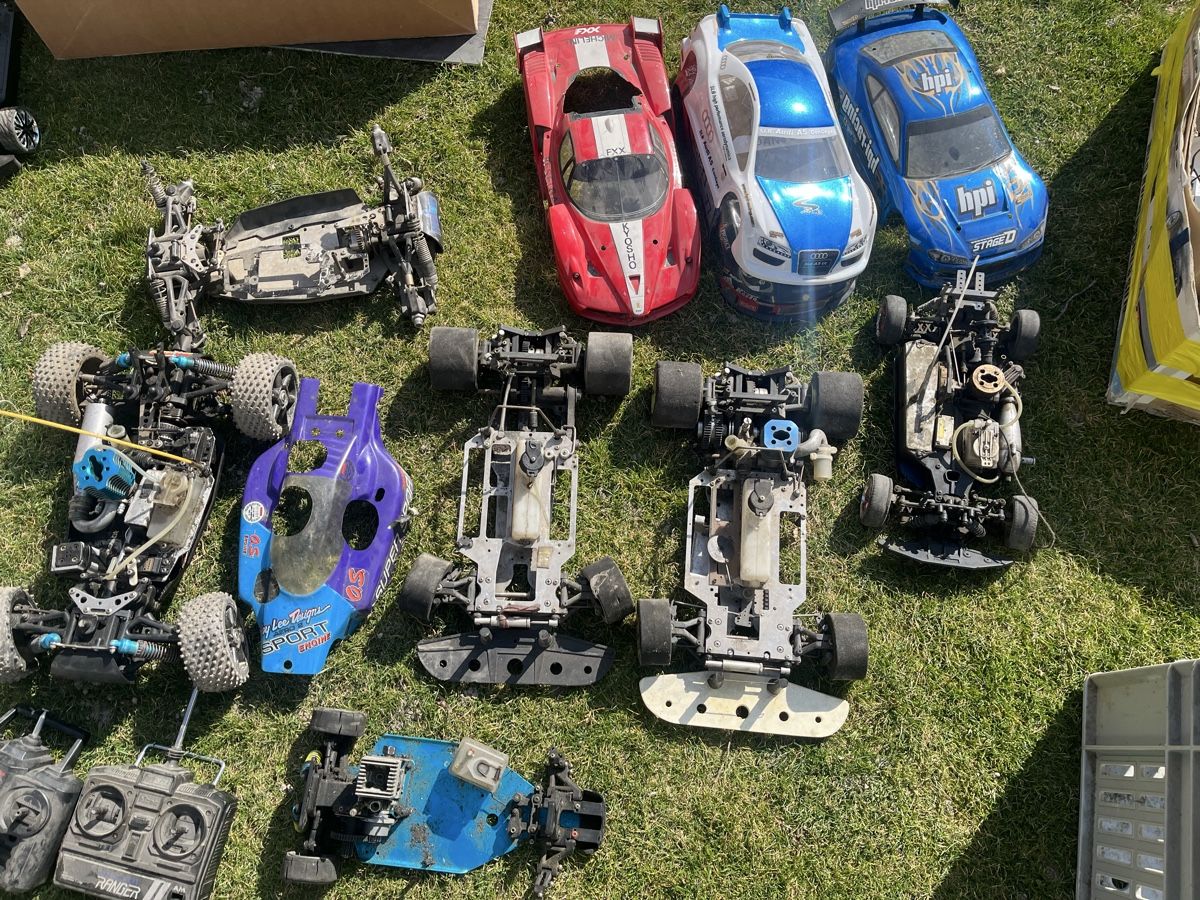 RC Modellbau: Voiture essence thermique – Gebraucht aus Martigny von Soniacastro 2
