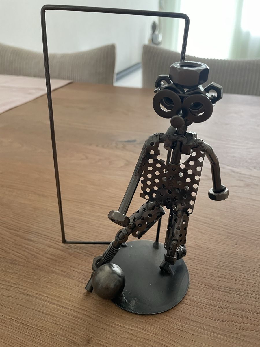 Skulpturen & Statuen: Metallfigur Fussballer – Gebraucht aus Herisau von Daisy8613