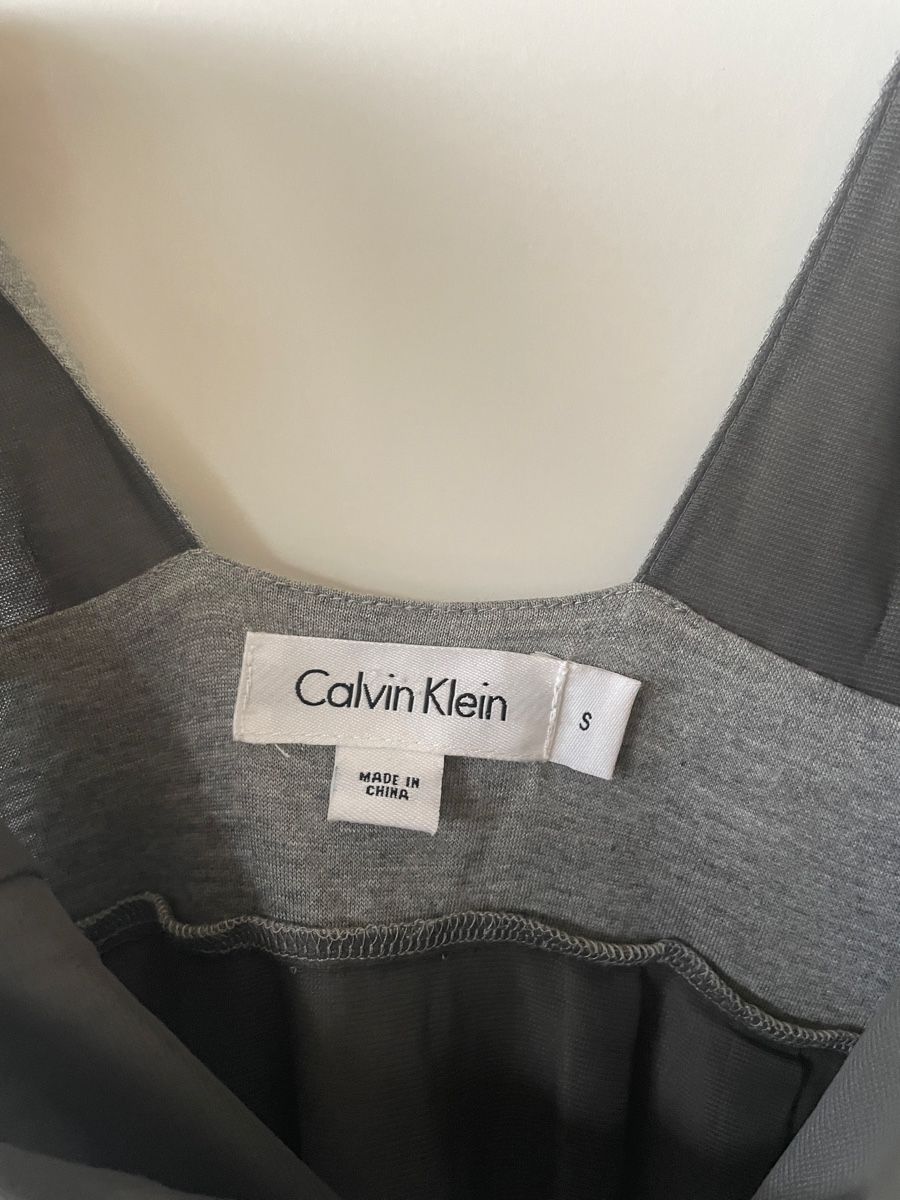 Calvin Klein Vestiti: Robe Calvin Klein, taille S – Nuovo (secondo la descrizione) da Grandvaux venduto da joa_v6gj 3