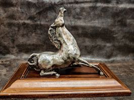 Pferd Skulptur