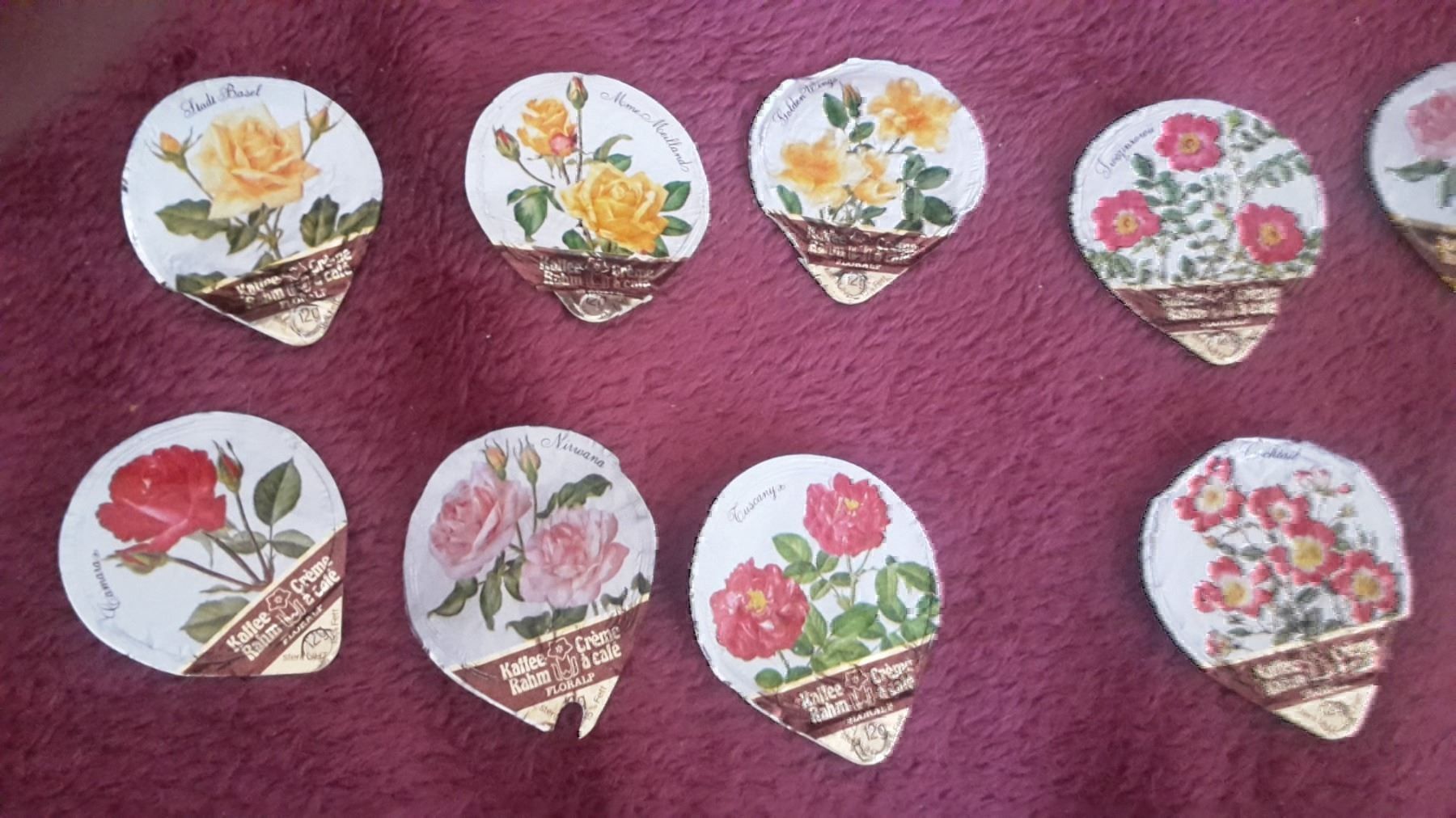 Coperchi dei cremini per caffè: 15Kaffeerahmdeckeli Rosen – Usato da Schwarzenburg venduto da Flamingo07 1