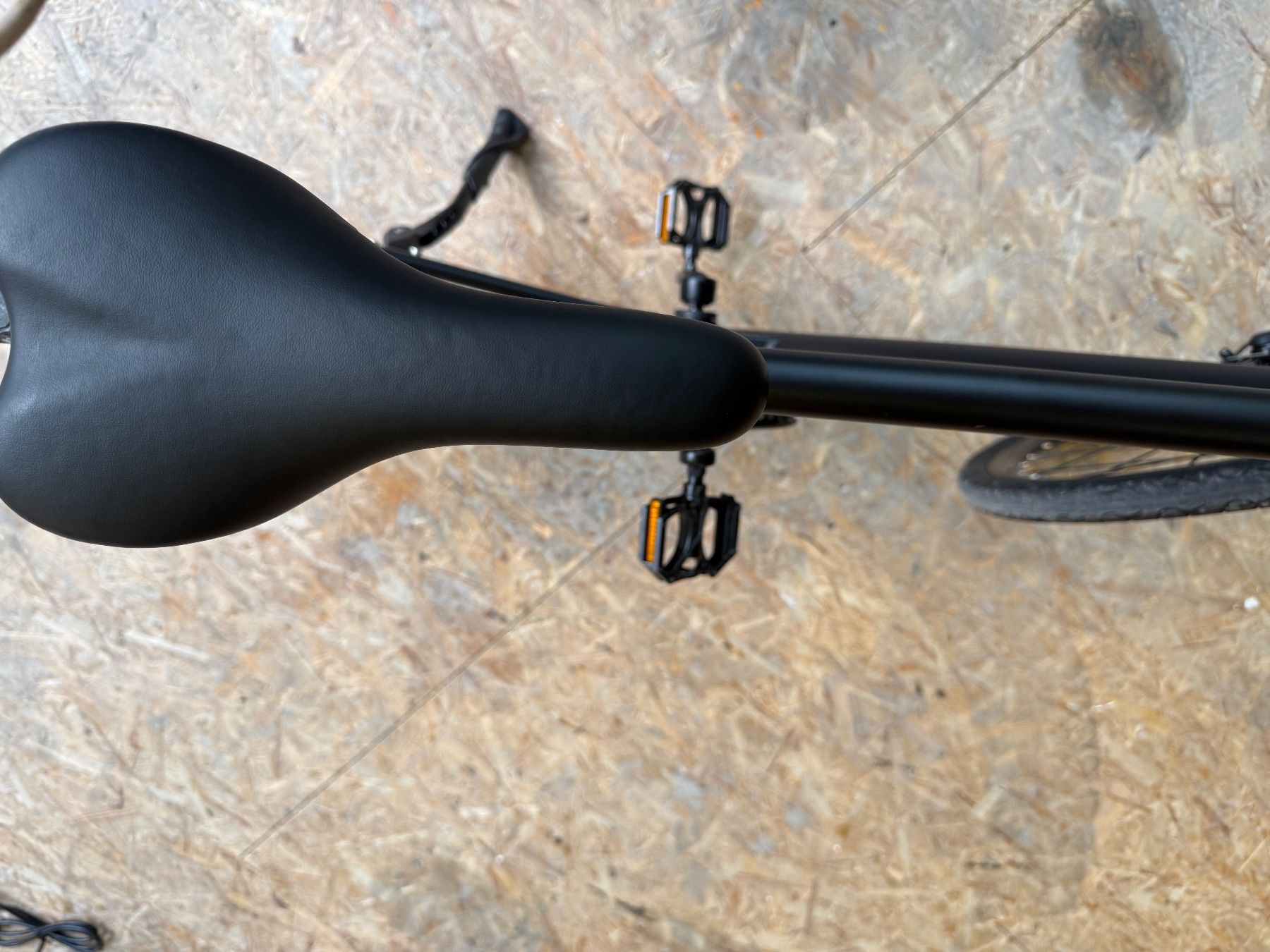 Velos: E-Bike FXH-008 Back2Green Germany – Schwarz Matt- NEU! – Neu und originalverpackt aus Trimmis von Kene_Design_Form 4