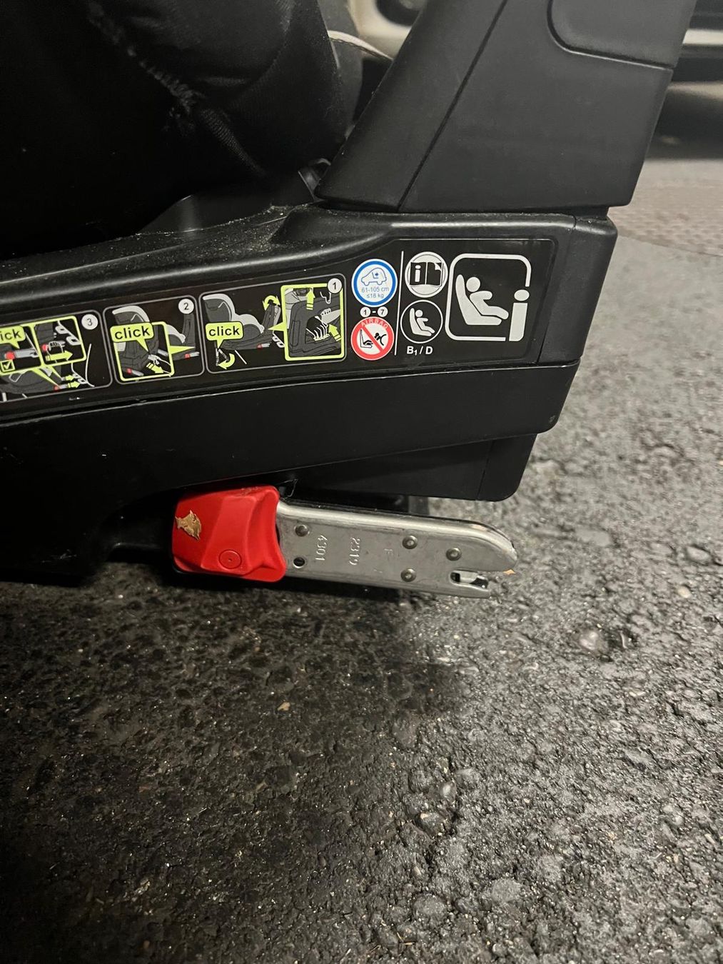 Seggiolini per auto: Kinderautositz britax Römer SWINGFIX MI-SIZE – Usato da Root venduto da Aravy 5