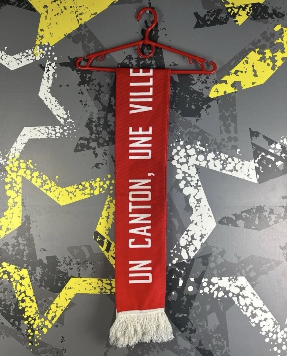 Foulard & Sciarpe: Lausanne HC LHC Écharpe Schal Halstuch  – Usato da Wallisellen venduto da theadicts77 1