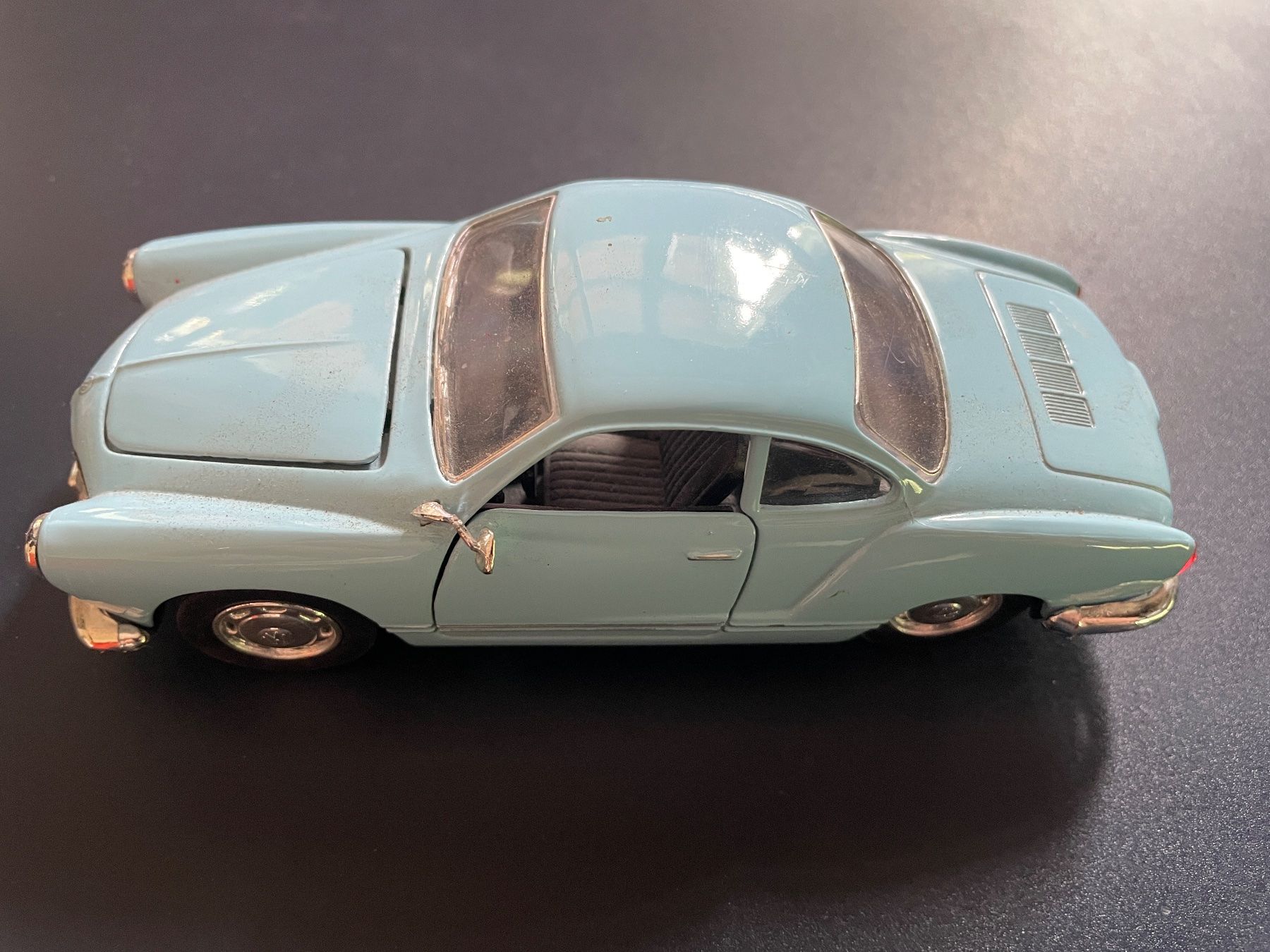 Solido Modellautos: VW Karmann Ghia hellblau 1966 1:28 – Gebraucht aus Volketswil von rubin74 2