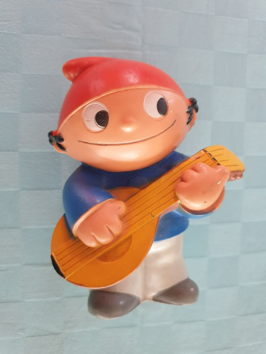 Statuette: Mainzelmännchen JOHN mit Laute 10,5 cm NFP 1975 – Usato da Mörschwil venduto da spirspi