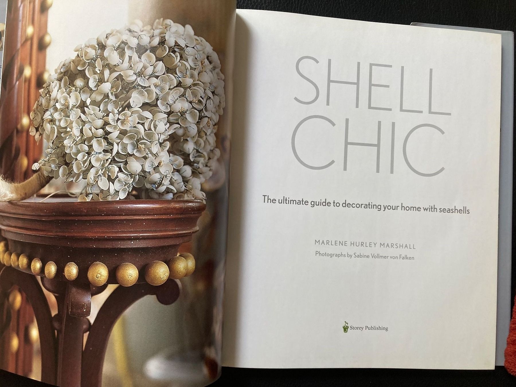 Libri: Shell Chic: Ultimate Guide to Decorating Your Home w. Shells – Usato da Zürich venduto da kostbares 2