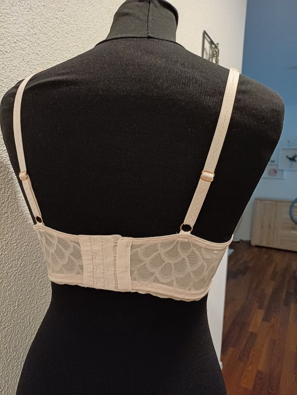 Altra biancheria intima: BH – Usato da Winterthur venduto da Smily-_- 2