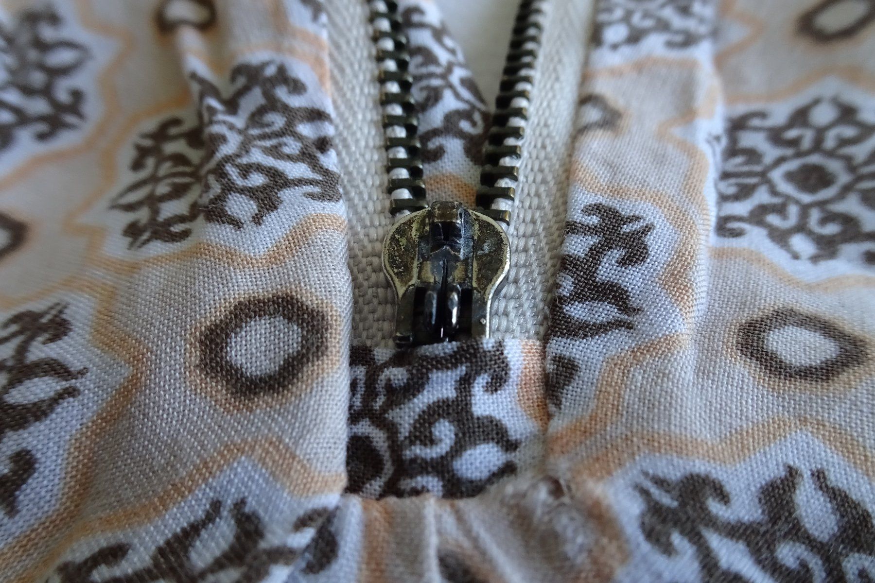 Tops: Blusen Top leicht ca. Gr.38 – D'occasion à Strengelbach par schmetterling20 3