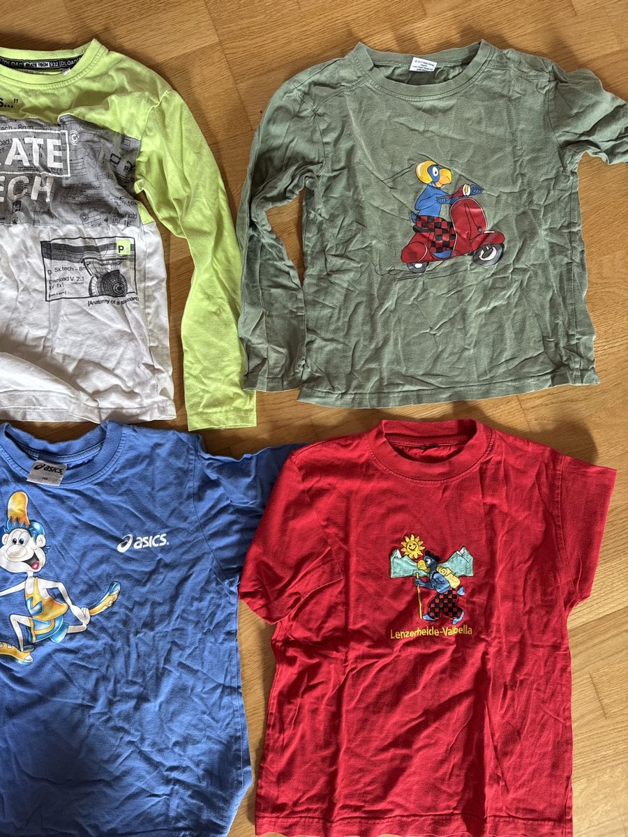 Hemden, T-Shirts & Polos: Jungen Shirt-Set 134/140 – Gebraucht aus Wädenswil von dorodi 2