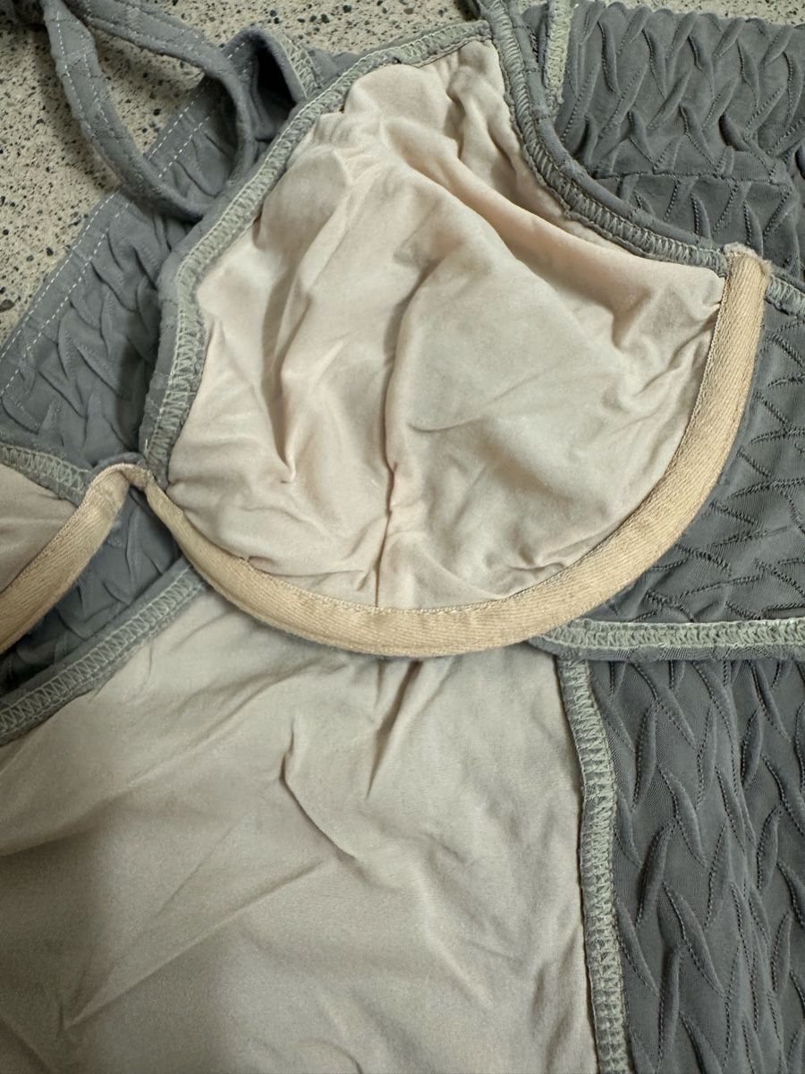Costumi da bagno & Bikini: Bikini – Nuovo (secondo la descrizione) da Bern venduto da est_56rm 7