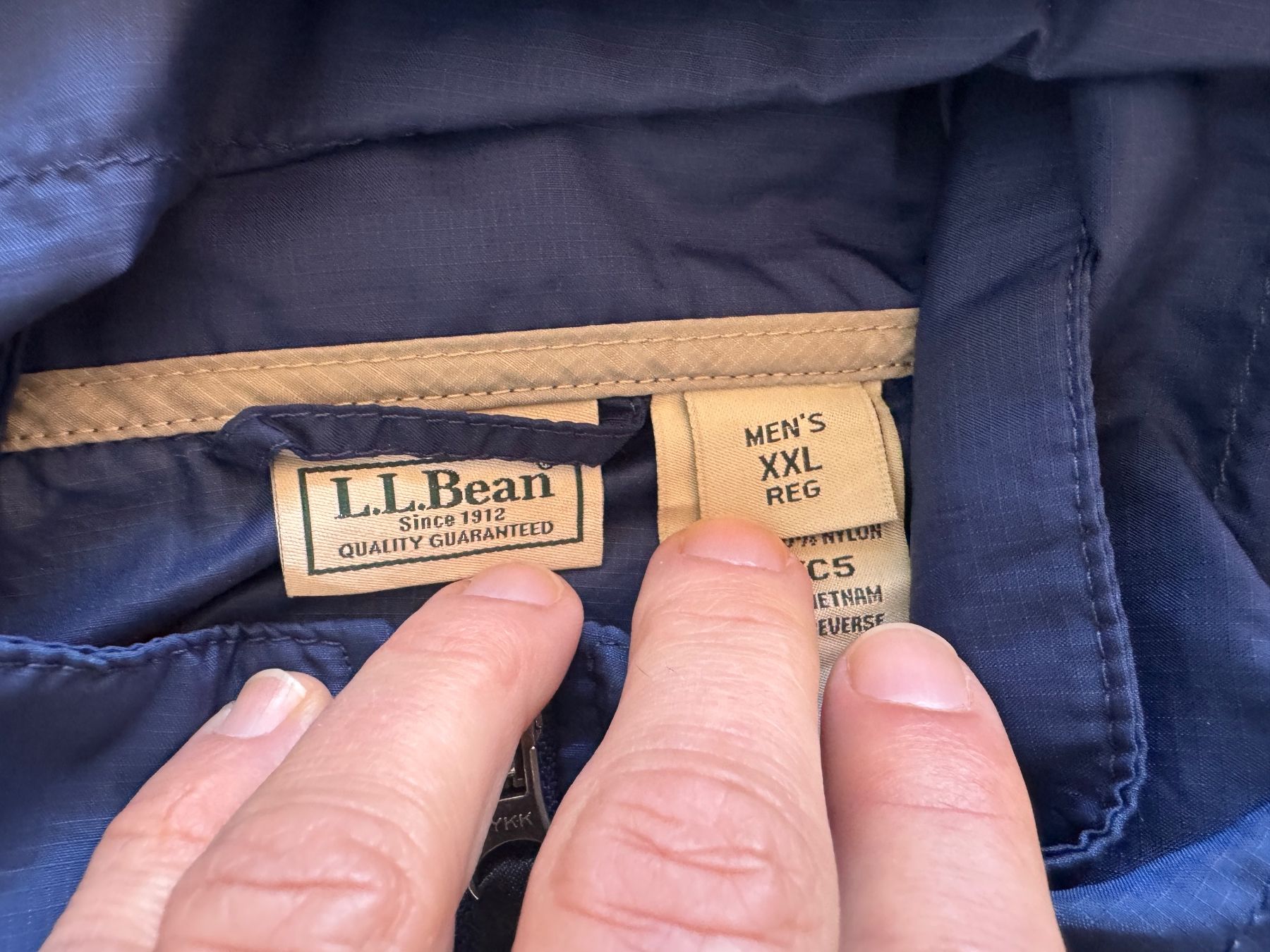 Giacche: L. L. Bean light jacket MEN Sz XXL 2XL – Usato da Neuchâtel venduto da _Easy_to_Find_ 2