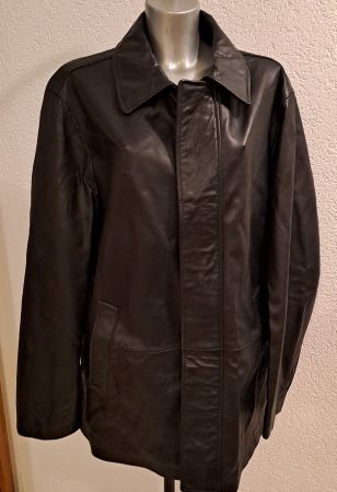 *neuwertig* SCHWARZE LEDERJACKE in Gr. XL
