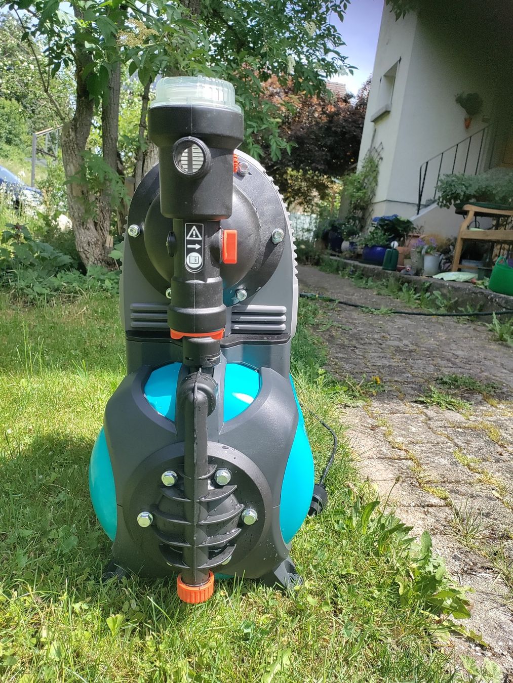 Gardena Pumpen & Teile: Wasserpumpe mit Drucktank – Gebraucht aus Utzenstorf von Alnus_glutinosa 2