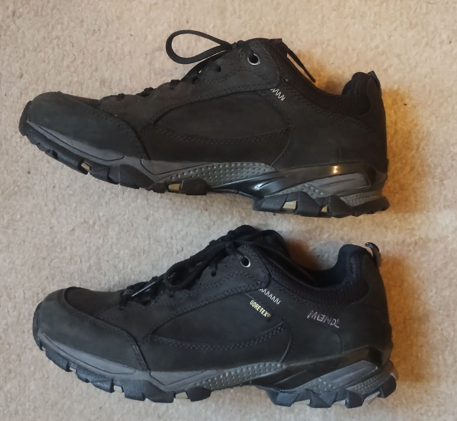 Meindl Scarpe da donna: Meindl Wanderschuhe Grösse 38, 5 ( 5,5) neu – Nuovo (secondo la descrizione) da Schiers venduto da bak007