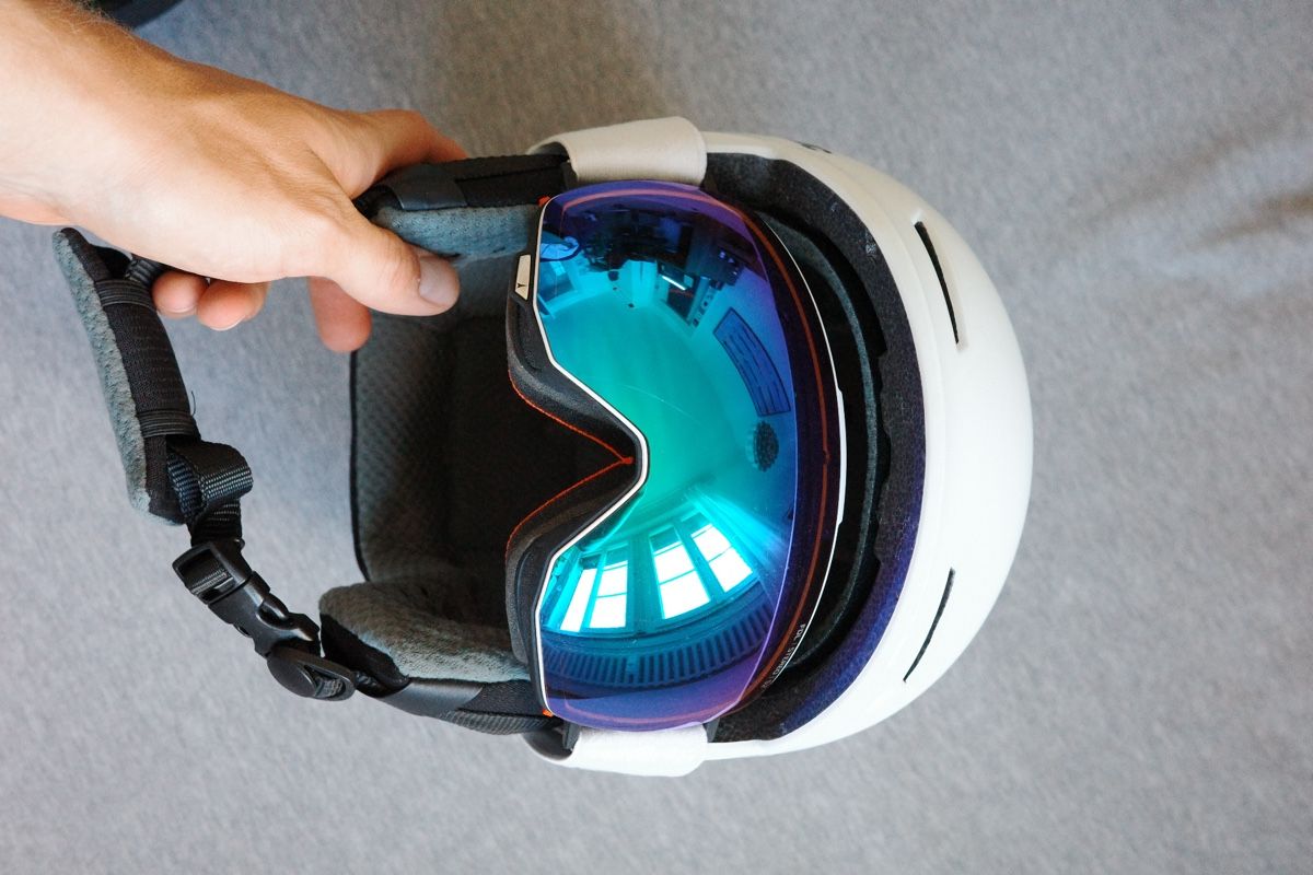 Atomic Occhiali & Lenti: Atomic Skibrille mit Wechselglas + Helm Grösse L – Usato da Zürich venduto da fmorlock 4