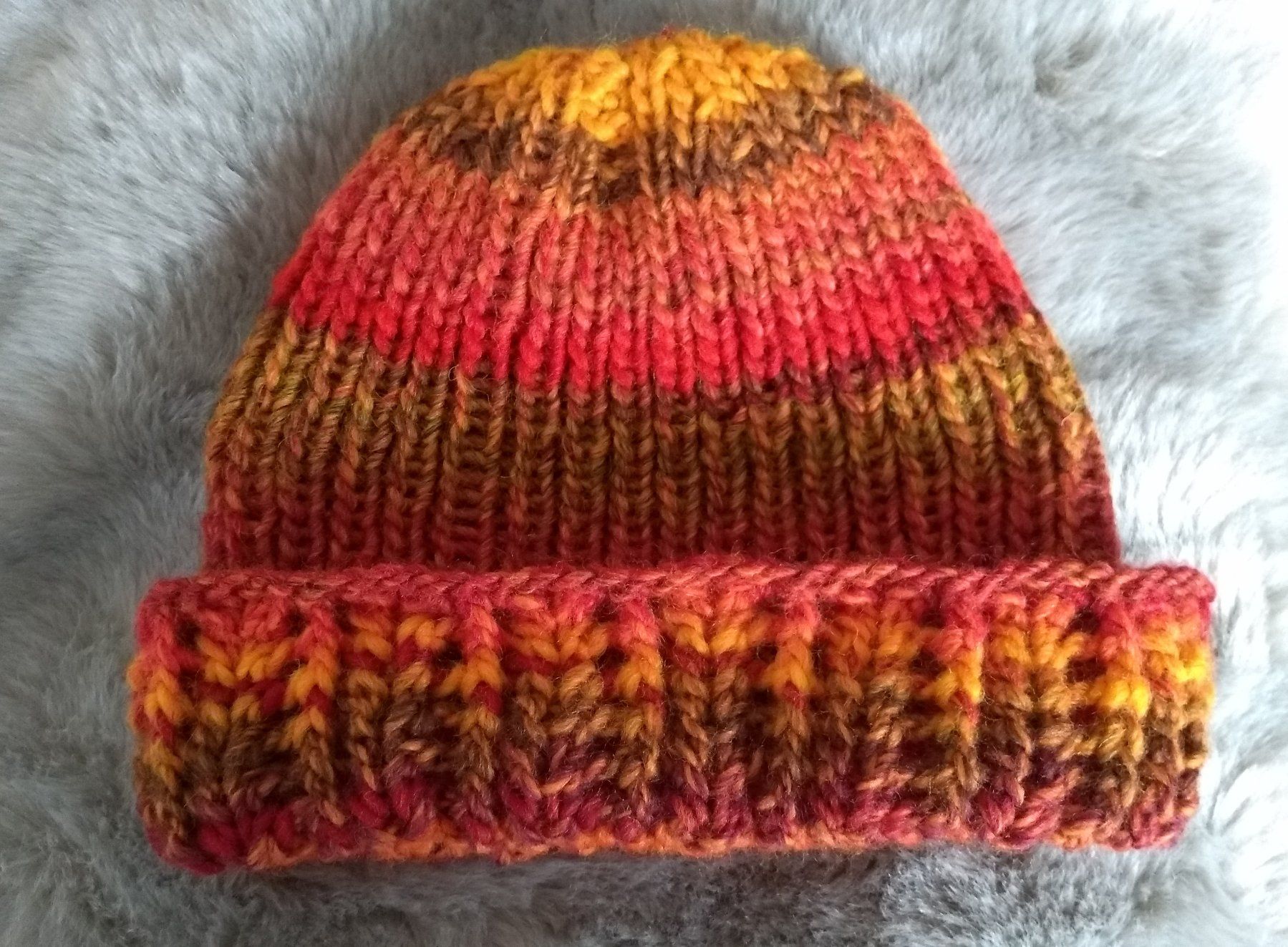 Hüte, Mützen & Caps: Handgestrickte Mütze _6 – Neu und originalverpackt aus Romanshorn von Octa27 1