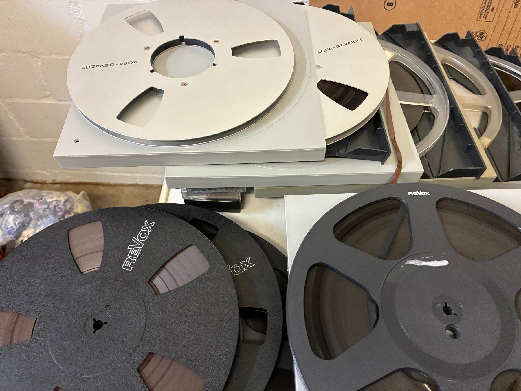 Revox Apparecchi a nastro: Revox  Spulen mit Schuber – Difettoso da Thun venduto da hei_x2mr 5
