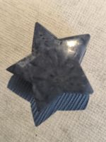 Dekorativer Stern Anhänger aus Naturstein, handgemacht