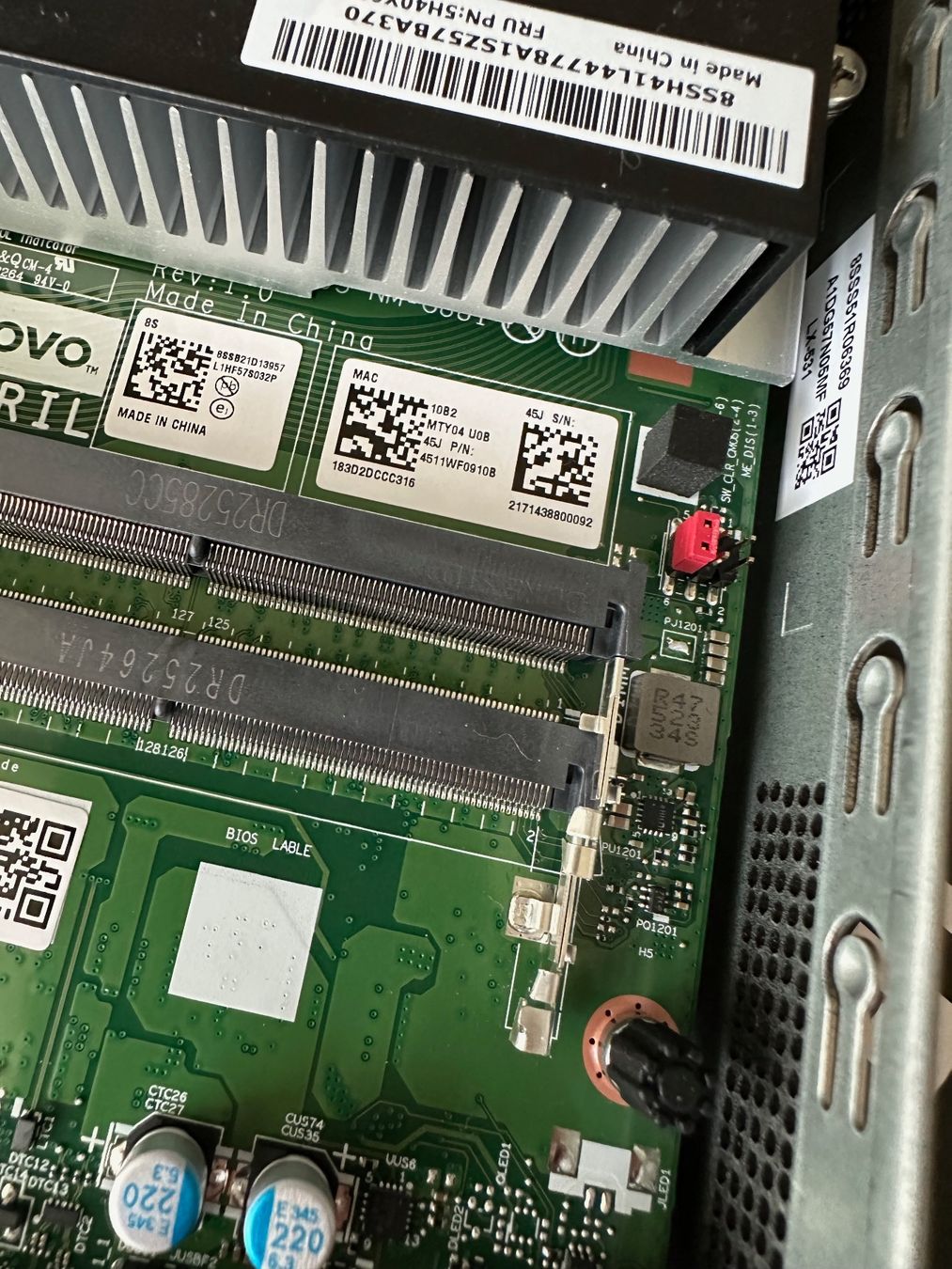 Lenovo PC: Lenovo ThinkCentre neo 50q Gen 5 Barebone Tiny PC – Nuovo (secondo la descrizione) da Bern venduto da stralex 4