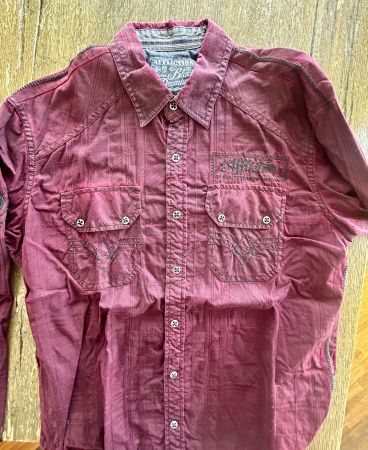 Affliction Hemd, bordeauxrot, Grösse L, Top, Stickereien