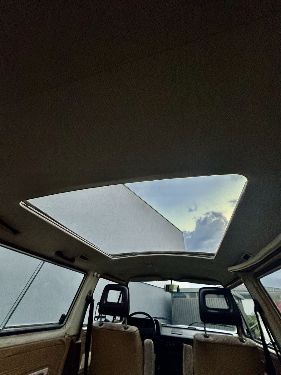 VW Autos: VW Bus T3 Caravelle GL 7 places – D'occasion à Bulle par hth2602 3