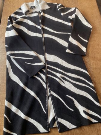 * monari * Strickmantel/Mantel Gr.36/S schwarz/ecrù/silber