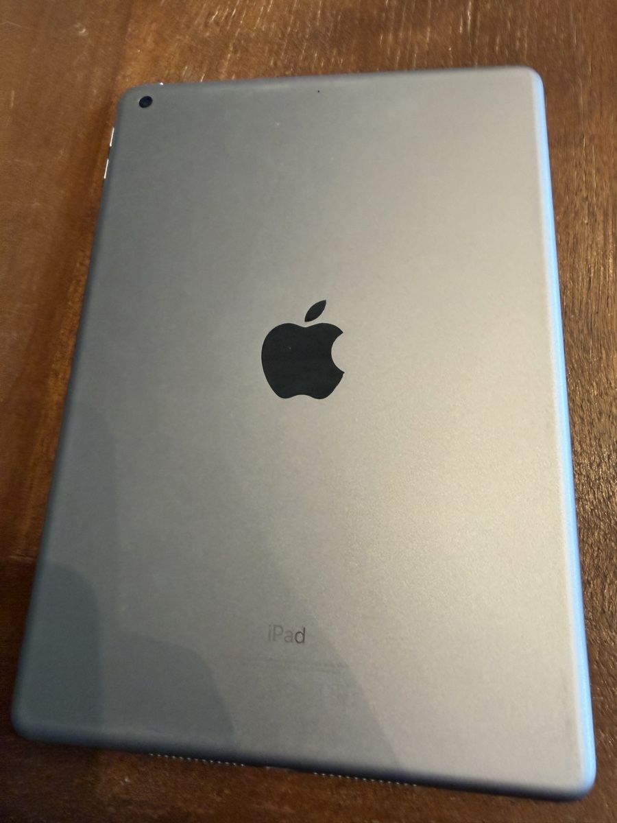 Apple Tablettes PC: iPad 5 32GB Wifi – D'occasion à fey par Caductilometre 1