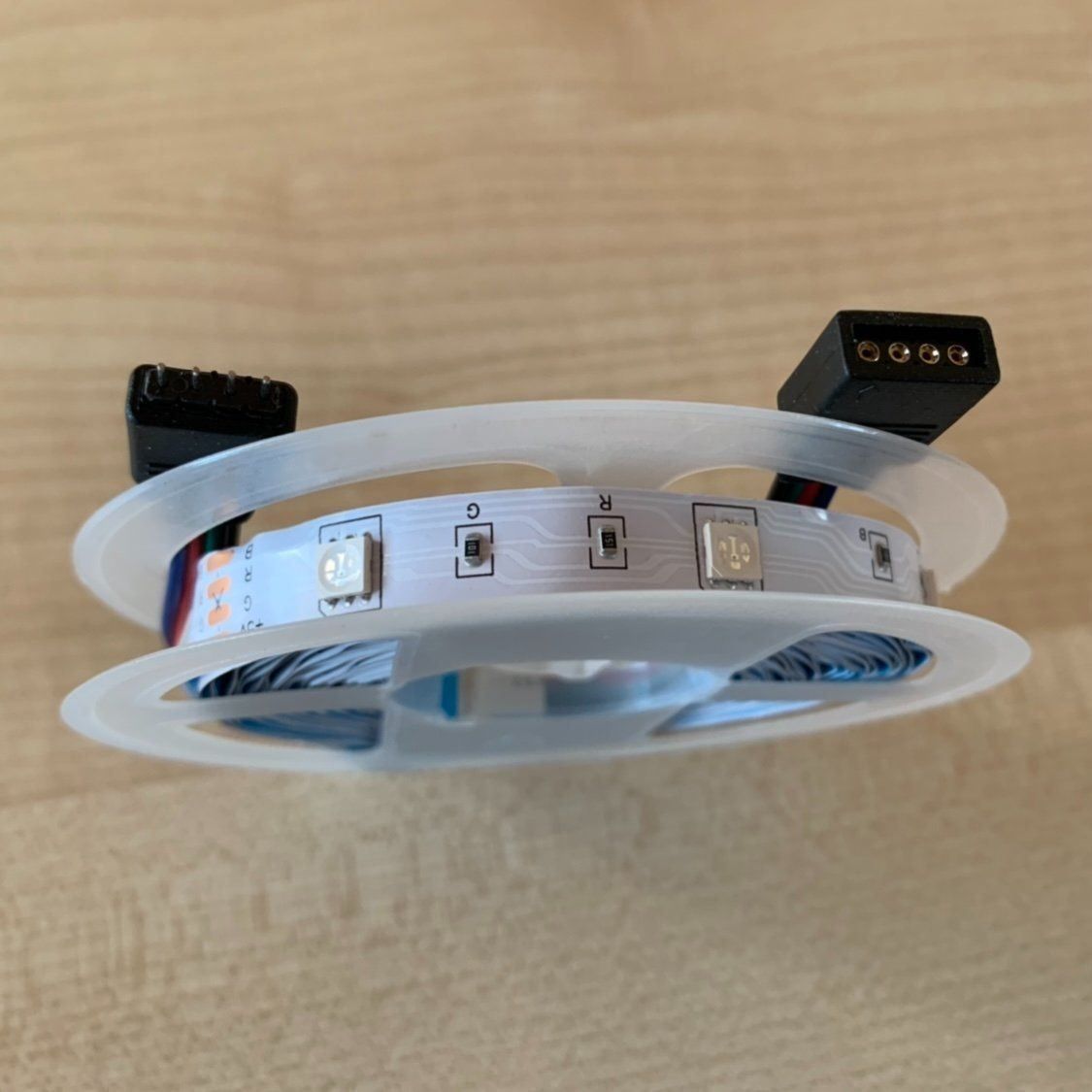 Ghirlande e barre luminose: LED Strip RGB 5m USB - NEU – Nuovo (secondo la descrizione) da Frauenfeld venduto da MrSalesman 2