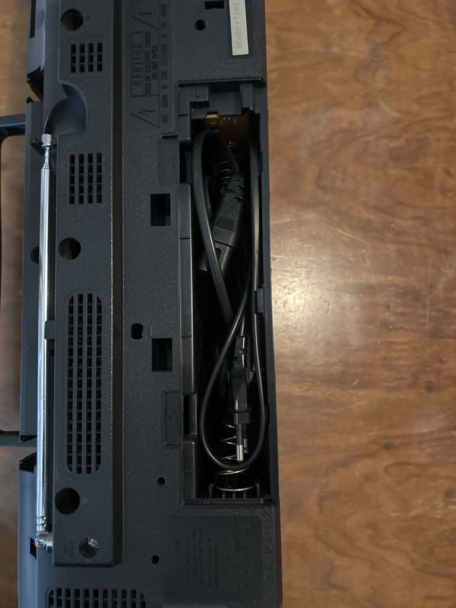Panasonic Radios: Panasonic RX-FT570 Radio Cassette – Défectueux à Caslano par iguidice01 4