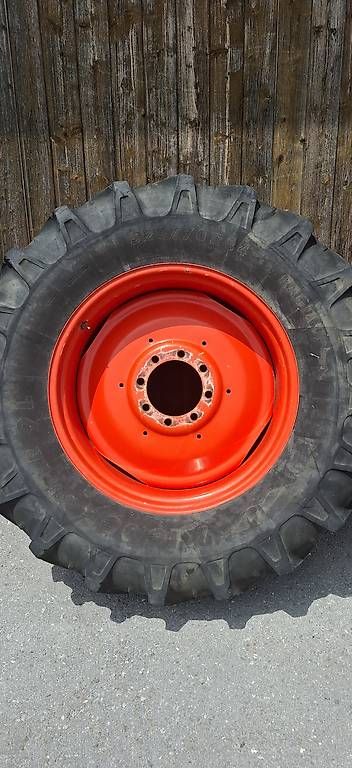 Continental Pneumatici & Ruote complete: Traktor Konpletträder – Usato da Pfäffikon SZ venduto da chi_6tsn 1