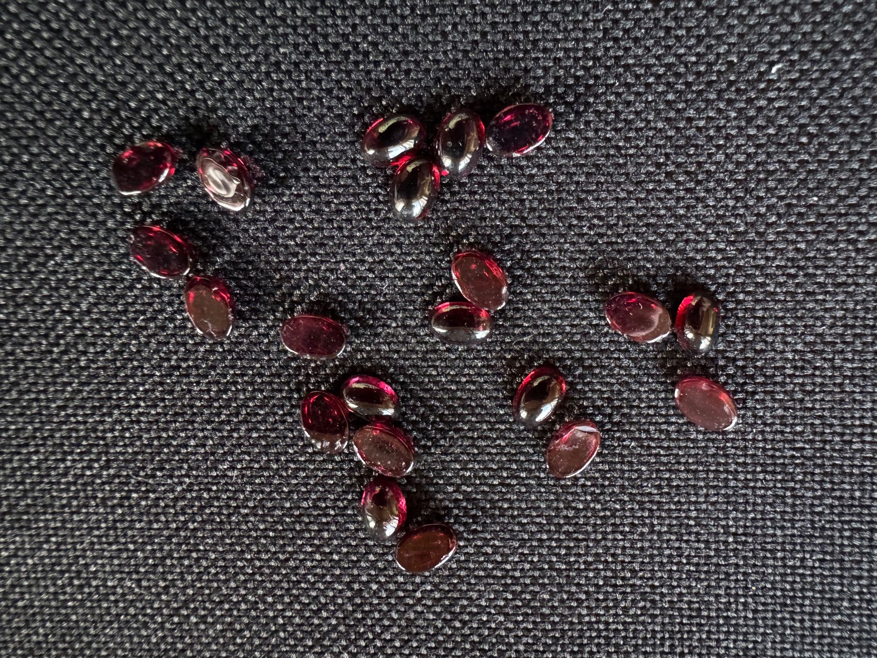 Pierres précieuses: Roter Granat 6x4mm – Neuf avec emballage d'origine à Wängi par Horus_Stone 4