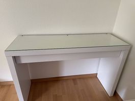 IKEA Malm Frisiertisch/Schminktisch