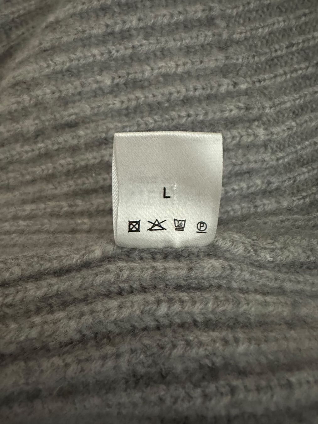 Pullover & Sweatshirts: Interdee Kaschmir Pullover – Neu (gemäss Beschreibung) aus Binningen von Yuliya15 5