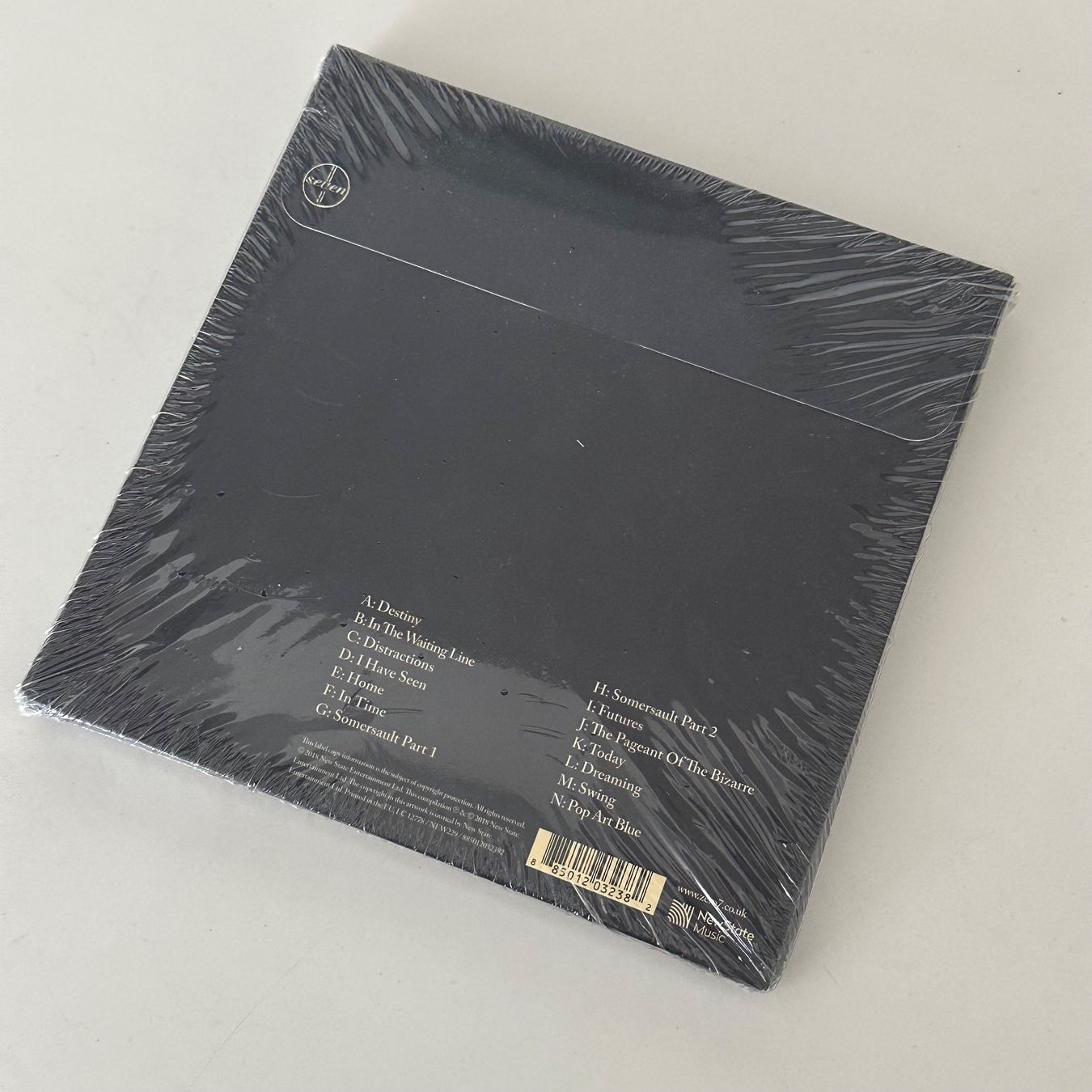 Dischi in vinile: Zero 7 - ltd 7x7” box set 2018 – Usato da Basel venduto da Rouge. 3