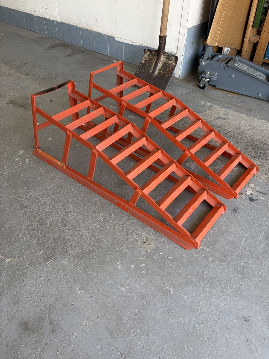 Rampes & Cales: car ramp – D'occasion à Bülach par zhx20411614 1