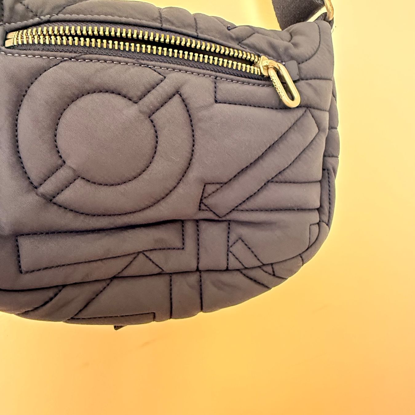 Kenzo Borse da donna: KENZO TASCHE DAMEN – Usato da Zürich venduto da BettyBetson 4