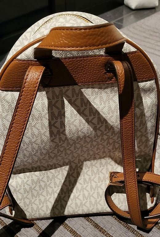 Sacs à dos: Michael Kors Back Pack – D'occasion à Wangen SZ par daslohntsich 1