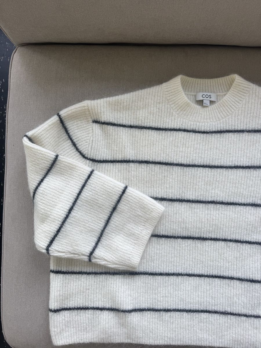 Cos Pullover & Sweatshirts: Pullover COS gestreift weiss schwarz – Neu (gemäss Beschreibung) aus Zug von lari_