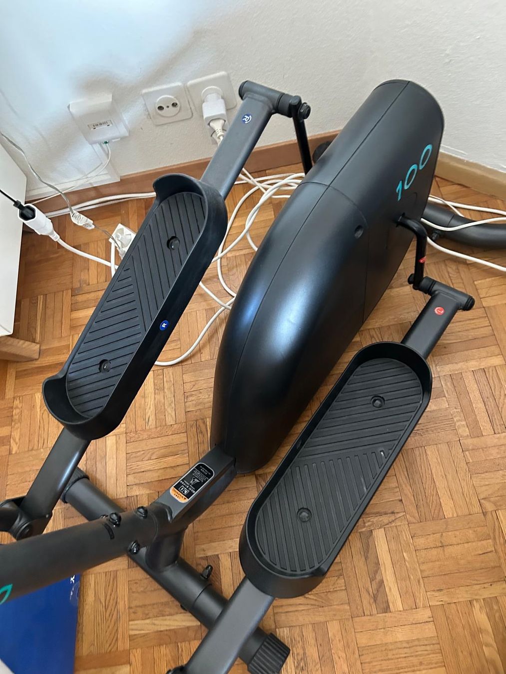 Decathlon Vélos d'appartement: Vélo elliptique – D'occasion à Carouge GE par ashalofsky 1