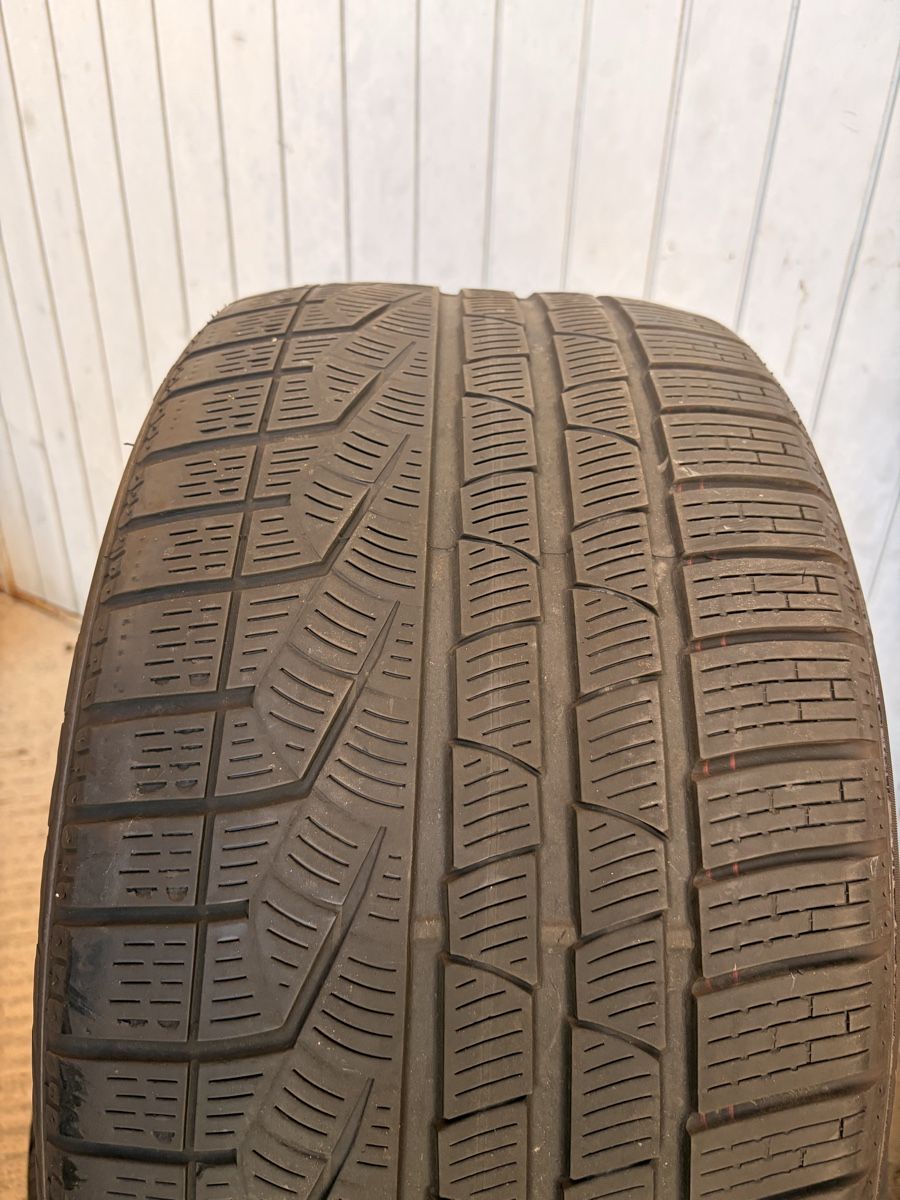 Pirelli Pneus & Kompletträder: Verkaufe 2 Winterreifen 285/30/19 – Gebraucht aus Lausen von Beenii_1990 1