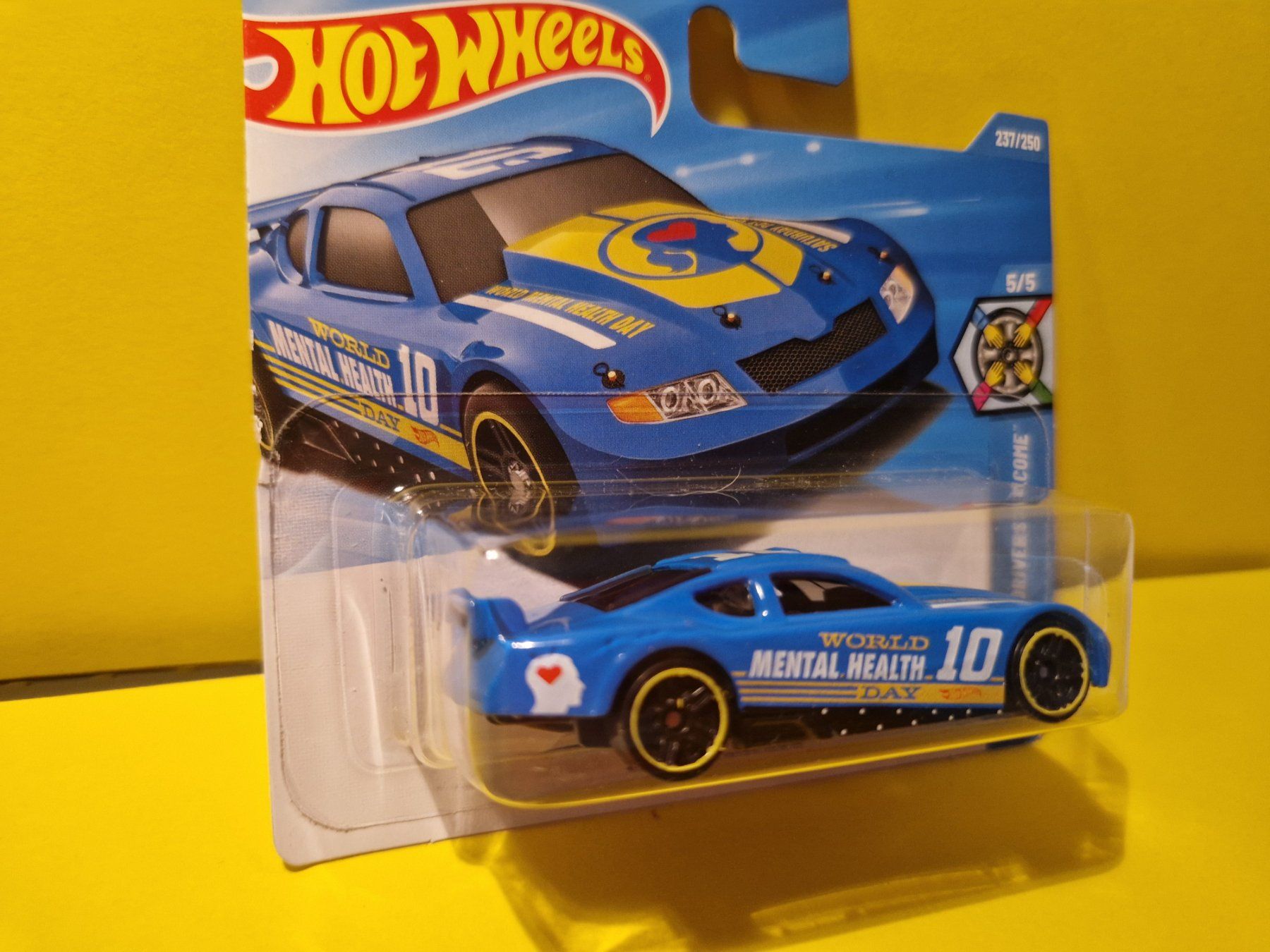 Hot Wheels Modellini d'auto: Hot Wheels CIRCLE TRACKER – Nuovo e nell'imballaggio originale da Oftringen venduto da Rotor 2