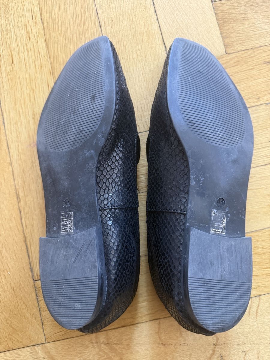 Scarpe da donna: Chaussures / Mocassins noirs Manor T.41 cuir python serpent – Usato da Lausanne venduto da Stephaniesdressing 8
