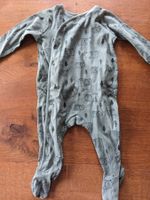 1 Pyjama mit Füssen wie neu, Gr 74