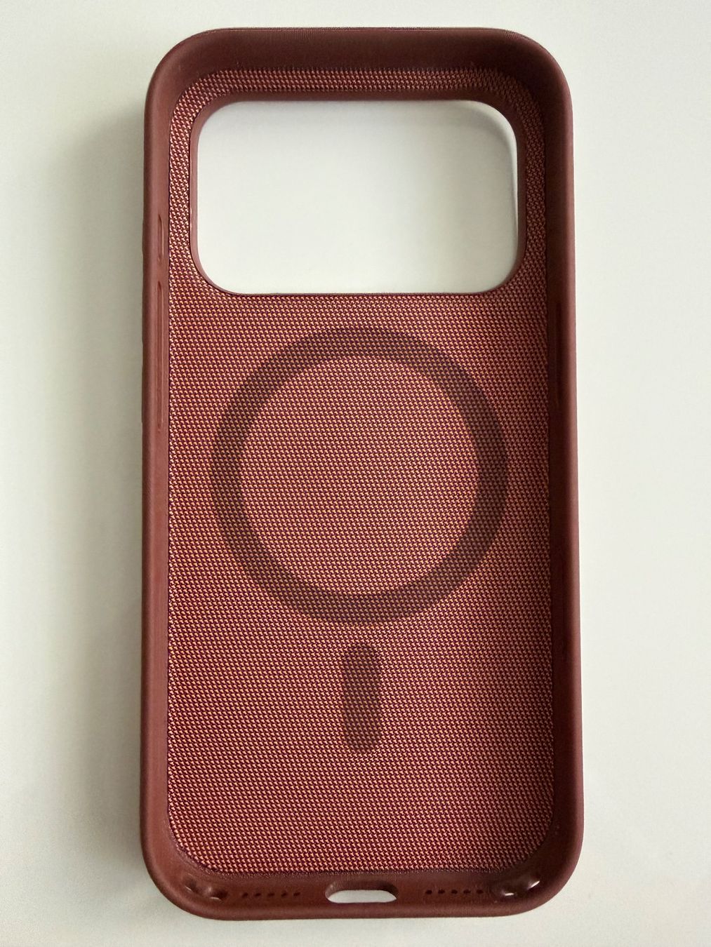 Apple Coques & Protection écran: TechWoven Case iPhone 17 pro Siena – Neuf (Voir description) à Möhlin par SabrinaRK86 1