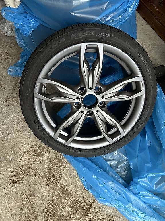 Pneus & Roues: Roues hiver bmw – D'occasion à Anières par jea_rg2b