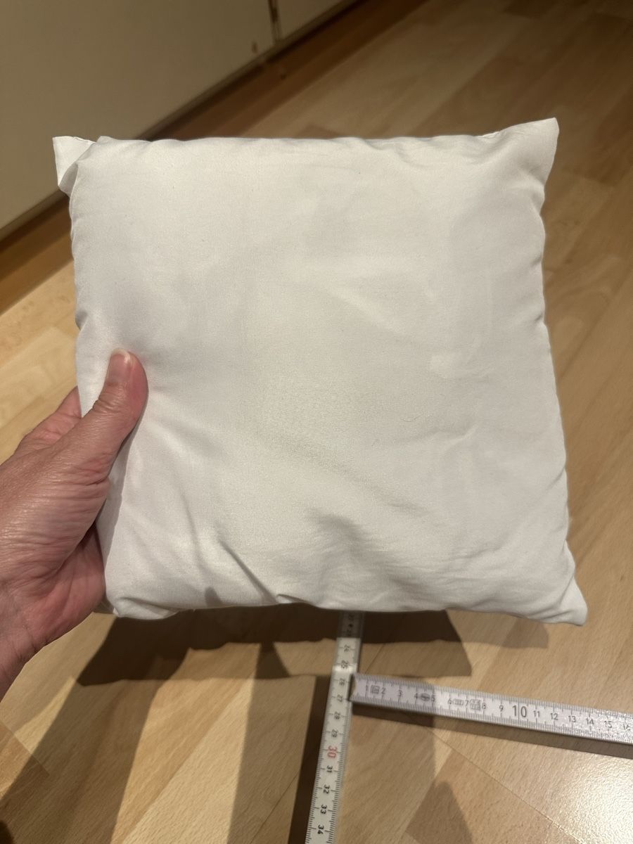 Cuscini: Süsses Igel Kissen – Usato da Uetendorf venduto da Gar_9pvy 3